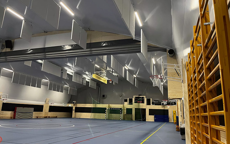 Støjdæmpning til idrætshal fra Kungsäter Industri